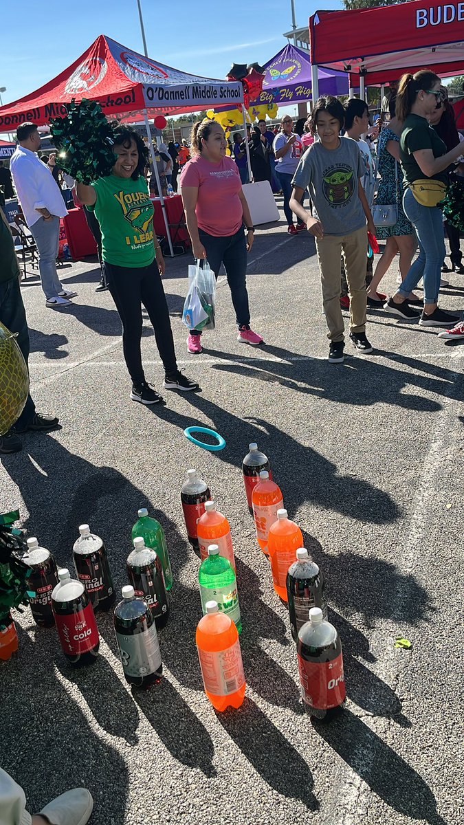 Youens_Gators's tweet photo. Let the games began @Youens_Gators. @AliefWellness #AliefProudDay #WeAreAlief #AliefWellness https://t.co/RYT5jPMk2v