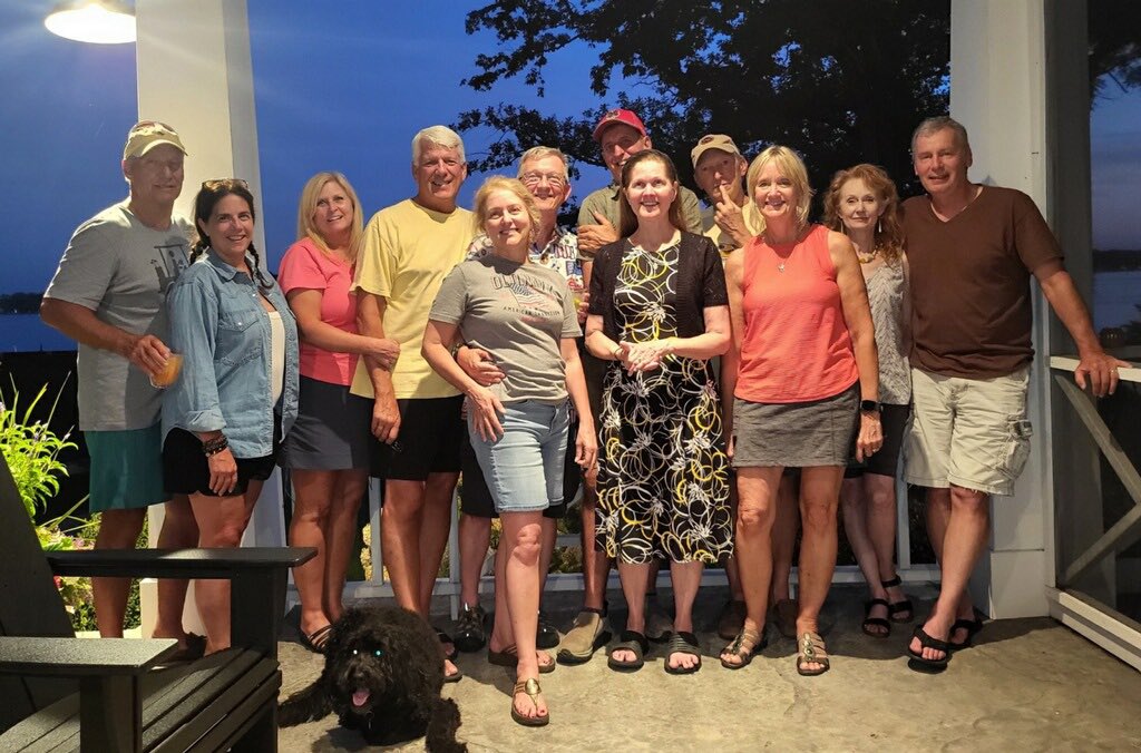 DavidJCarr500's tweet photo. Bidding summer goodbye at Lake Tippecanoe with a few friends. https://t.co/73GGQCWdwX