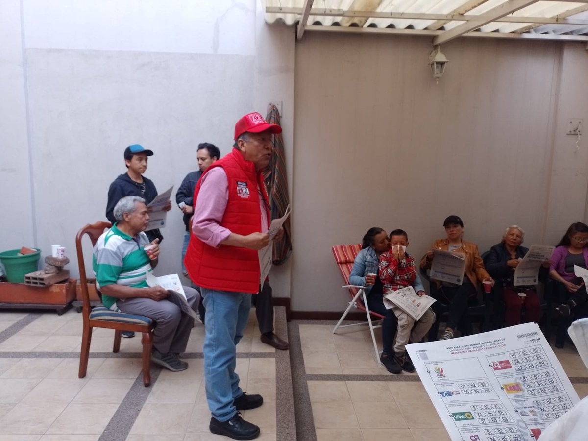 guillermoedil's tweet photo. De día y de noche junto a la comunidad para que conozcan el trabajo que hemos realizado durante  los períodos en los cuales he sido edil

Por eso este 29 de octubre vote L81 por Guillermo Bastidas Edil de Bosa y L2 por @mariavictoriavargass al Concejo de Bogotá
¡Unidos por Bosa! https://t.co/L2j2ubKi0A