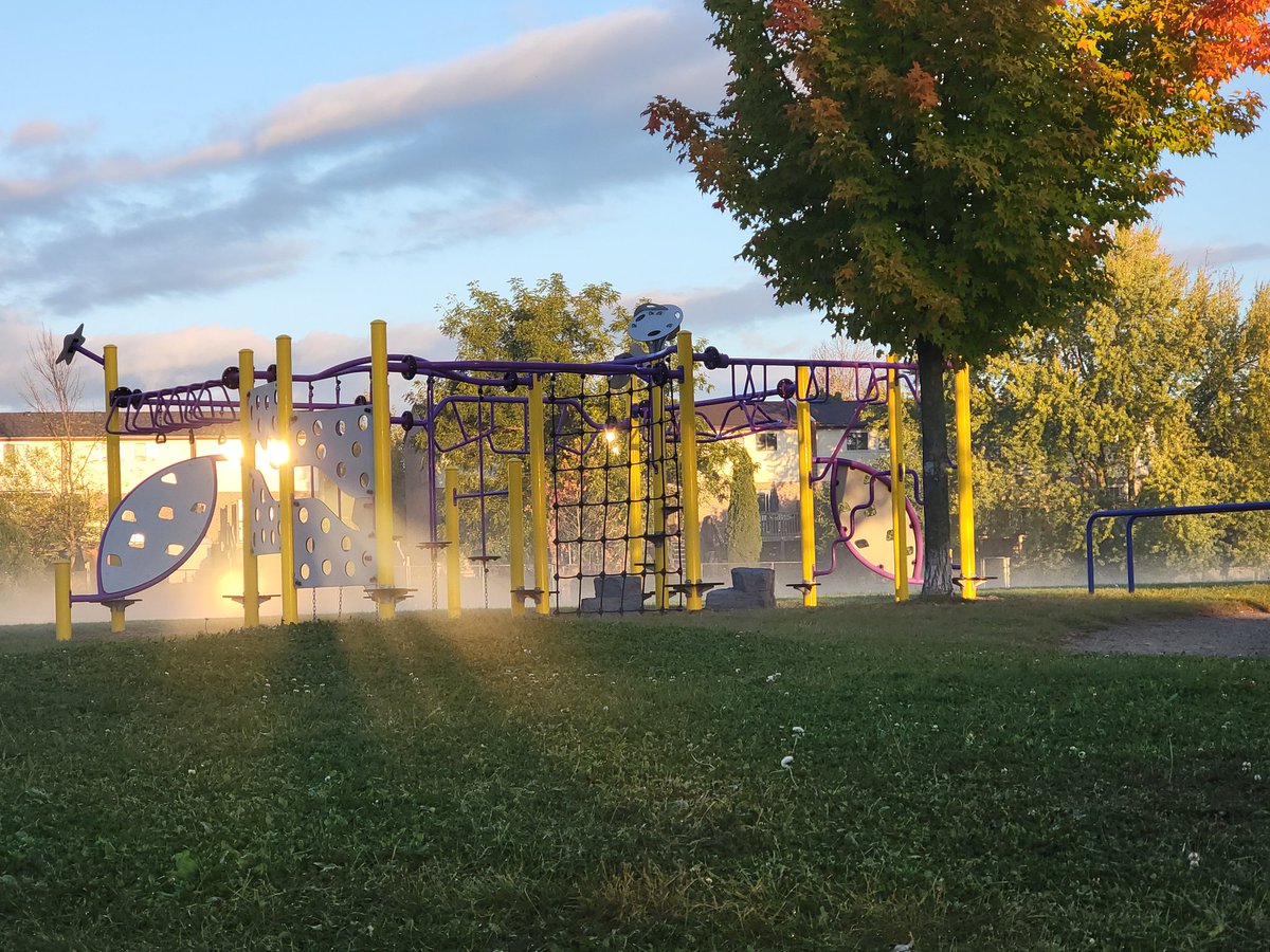 An early morning at Sandowne this past week. How fortunate we are to have such a beautiful space to share.