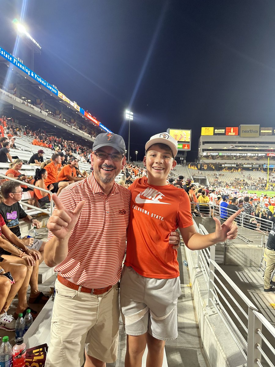 JamesPokc's tweet photo. Game day!  Go Pokes!  Pistols Firing! @cowboyvoice https://t.co/veCZc1g6eE