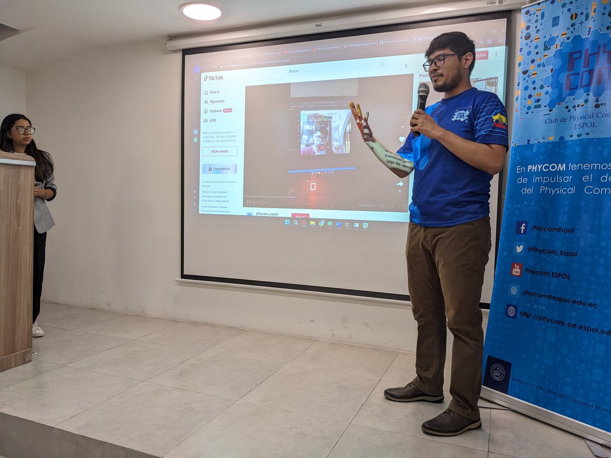 fexadom's tweet photo. Aniversario de @Phycom_Espol celebrado en #Epico. ¡Nueve años de excelente trabajo! https://t.co/wI3KEsrvAM