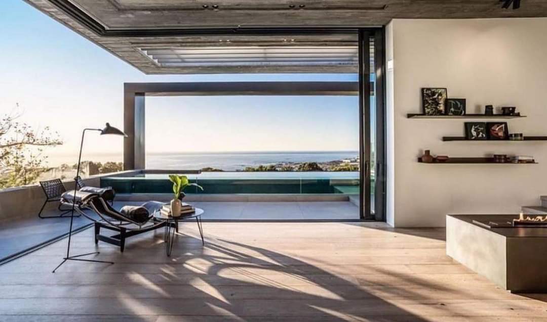 BoitumeloCaleb's tweet photo. Modern Contemporary House in Camps Bay, designed by GSquared Architects. 👌 https://t.co/Arydy02Wpy