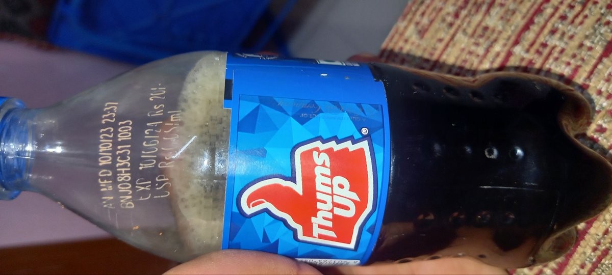 abraham_jonan's tweet photo. @consumerforum_
This evening around 815pm i purchased thums up 20rs plastic bottel in famous bakery 
Got BAD  experience
Got HARD BAD PLASTIC SMELL Took ONE SIP.
WHEN opened
EVEN NO GAS CAME OUT THEN ONLY GOT DOUT.
 I kept bottle side Authorities kindly random cheak even MNC ALSO https://t.co/3kvxc12vYy