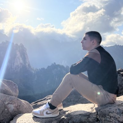 BeastBrandonX's tweet photo. #NewProfilePic https://t.co/jdgiTTAymQ