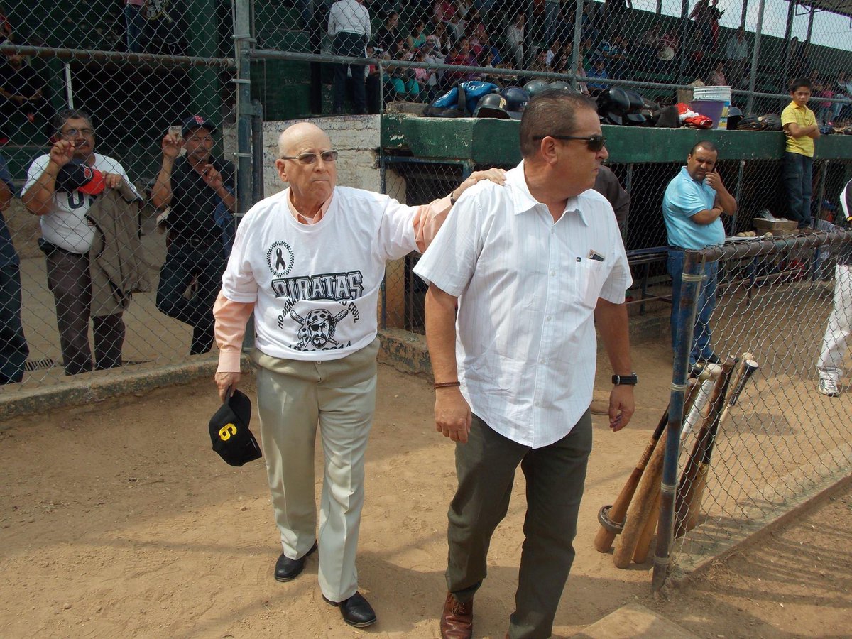 Te extraño mucho abuelo !!