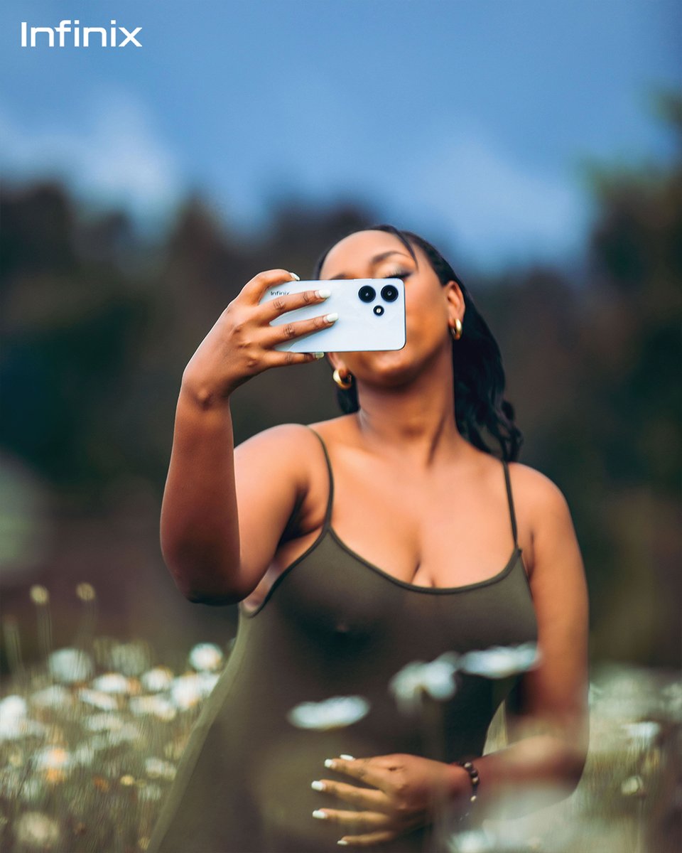 infinixrwanda's tweet photo. Dukomeje kubadabagiza n'impano za weeked!π
sura iduka rya Infinix none tuguhe impano, nuhaha tukugabanyirize igiciro. #ExclusivePriceDrop https://t.co/TnmczVrUwq