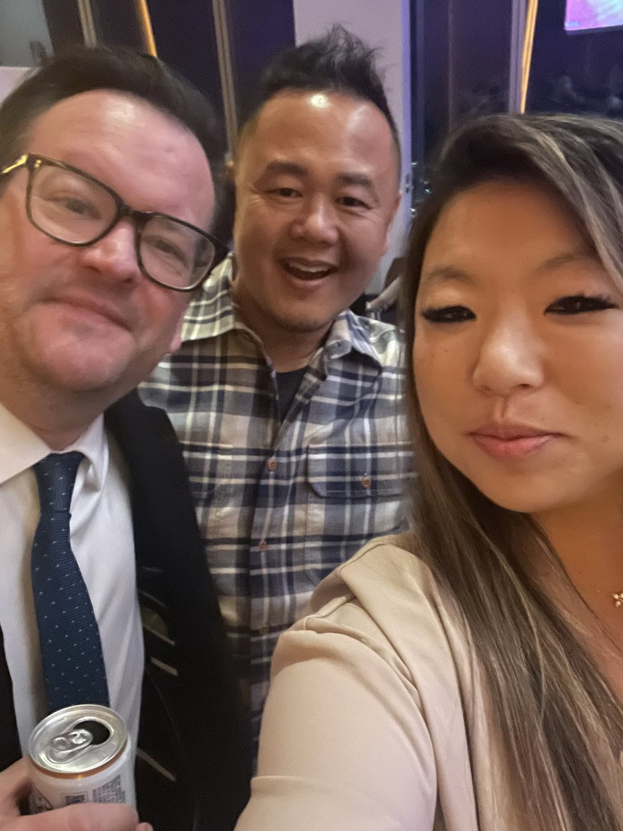 ChadRussellNYC's tweet photo. Had a great time at the food and wine festival event with Asian Bites and Karaoke last night! Even got to hang with @jettila ! https://t.co/Kx6sttYJdD