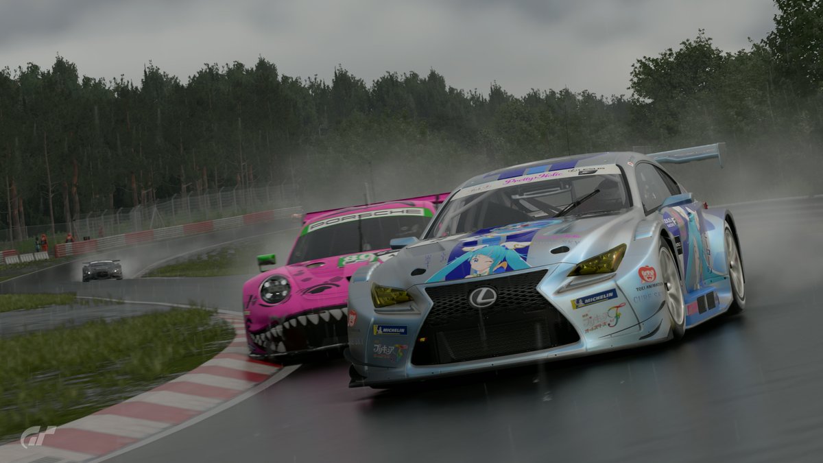 hirotti_1go's tweet photo. #PS5Share, #グランツーリスモ7  今回のマニュファクチャラー戦は予選5位の決勝3位で表彰台に立つことができました❗雨の中、なにがおきるかわからないレース展開でしたが、無事に走り切りました✨ https://t.co/2XCOt1pDOo