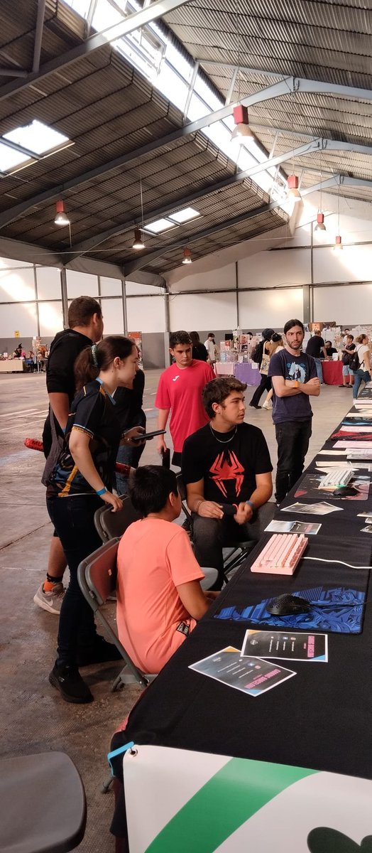 GamingBarxelona's tweet photo. Seguim amb el torneig 1 contra 1 de League of Legends ✨💫 https://t.co/kFSZhDvRf2