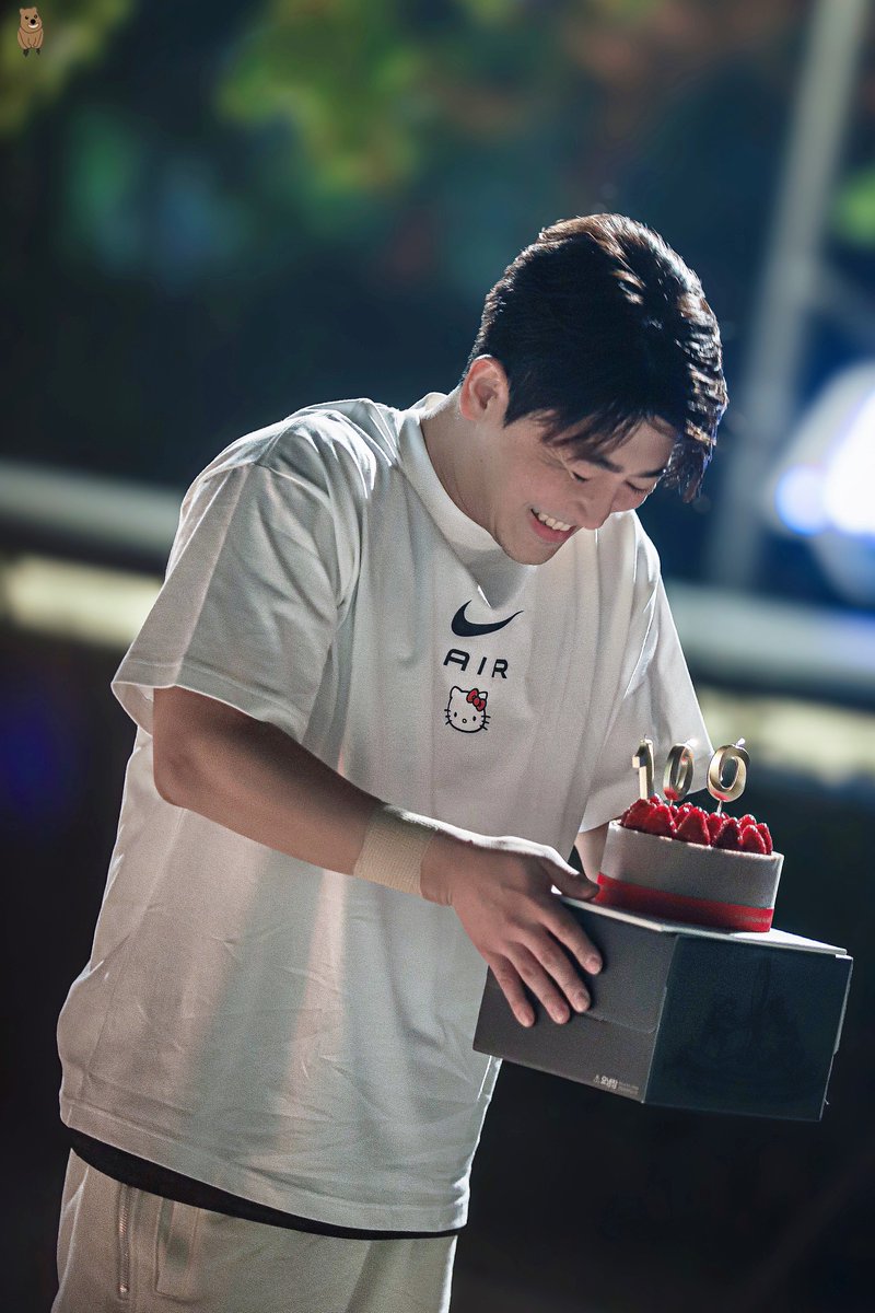 그그의 얼레벌레 사진첩 tweet media