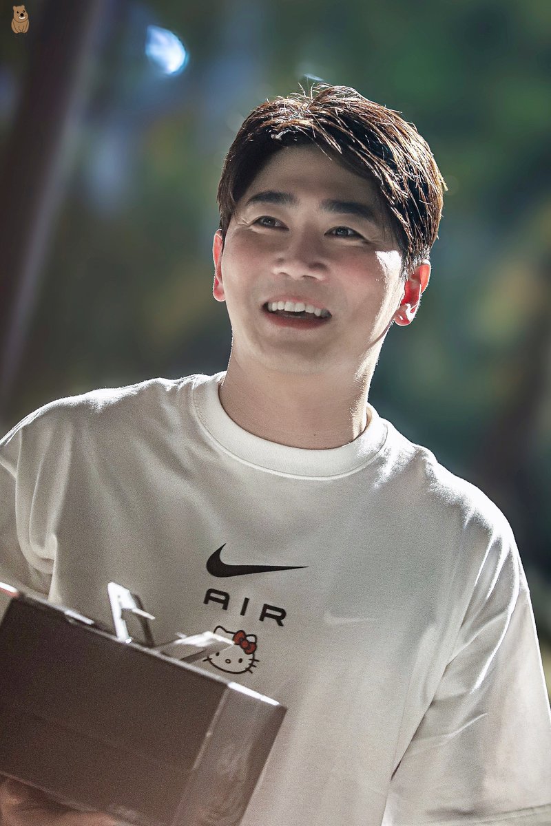 그그의 얼레벌레 사진첩 tweet media