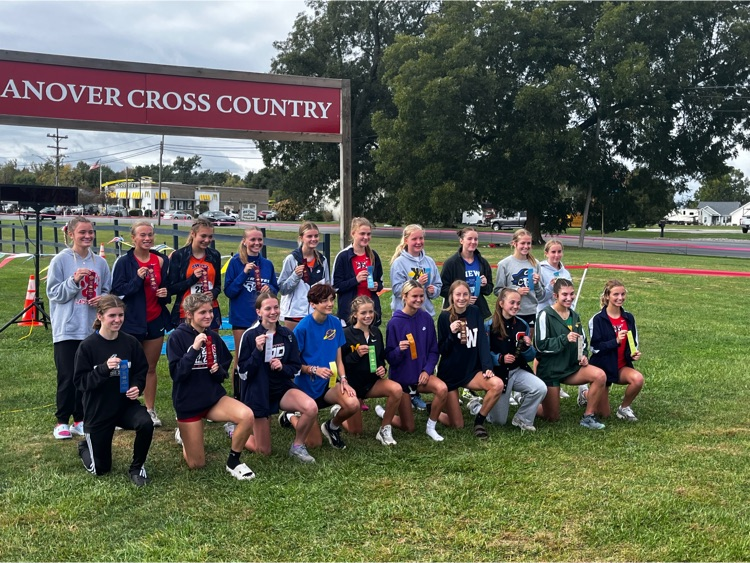 Congrats to Elly Potts on her 5th place finish and Hannah Cooney on her 17th place finish. Both will advance to the regional as individuals next week.