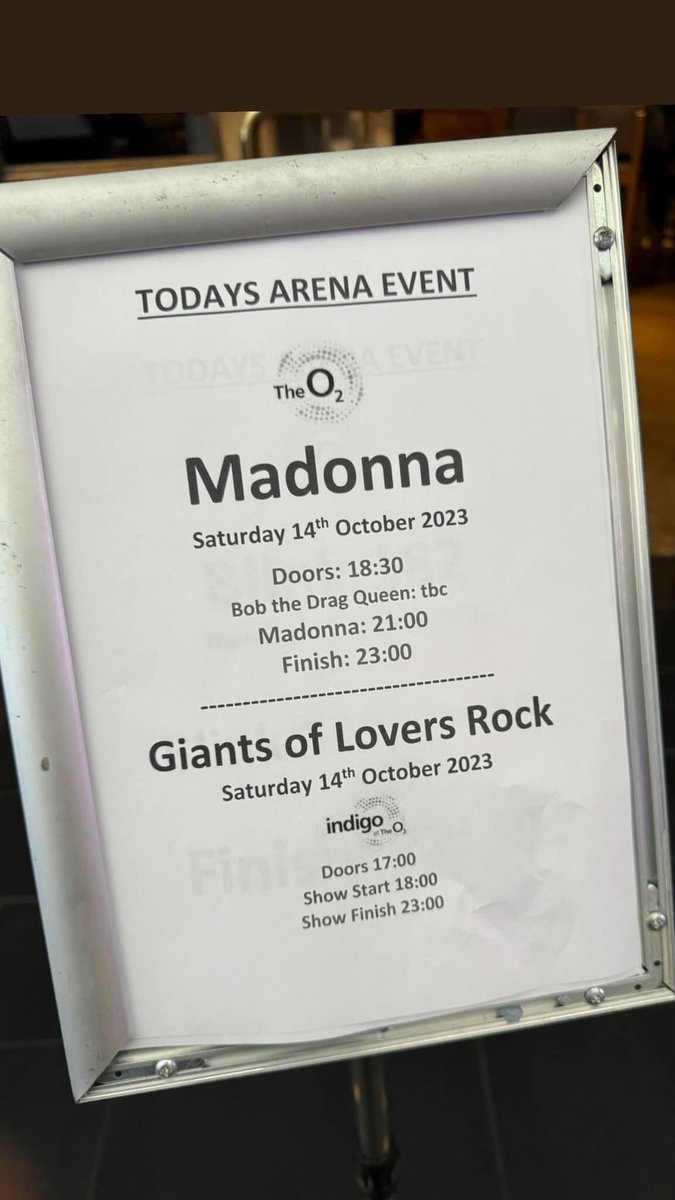 azizd_official's tweet photo. Ve Madonna’nın #MadonnaCelebrationTour başlamasına saatler kaldı. https://t.co/35L5fSiU8l