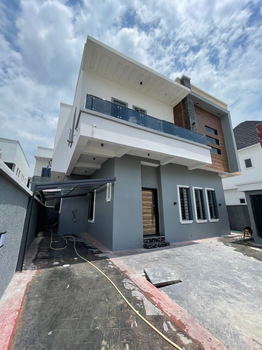 DanadelV's tweet photo. 5BEDROOM FULLY DETACHED DUPLEX FOR SALE 
Amenities: 
- [ ] Fitted Kitchen with accessories 
- [ ] Modern Day POP Ceiling 
- [ ] Detailed finishing 
- [ ] Wardrobes 
- [ ] Water heater
- [ ] Heat extractor 
- [ ] BQ 

Location: ORCHID LEKKI 🇳🇬
📌Price:125M https://t.co/MB9kqpzTuh