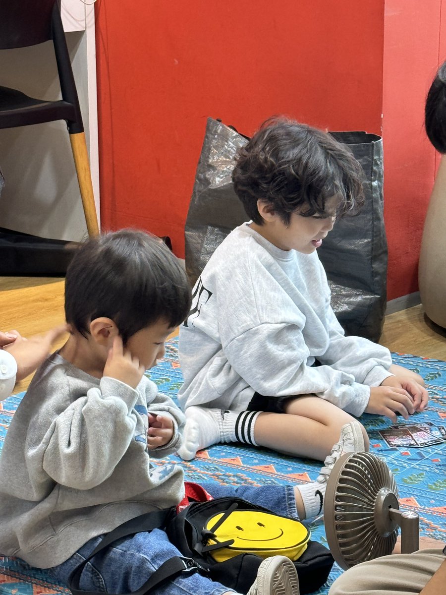 CRAVITY_twt's tweet photo. 정모의 아이클라우드ing~🍼
#정모 #러비티 #크래비티
#SUN_SEEKER #Cheese https://t.co/1fLynYnEem