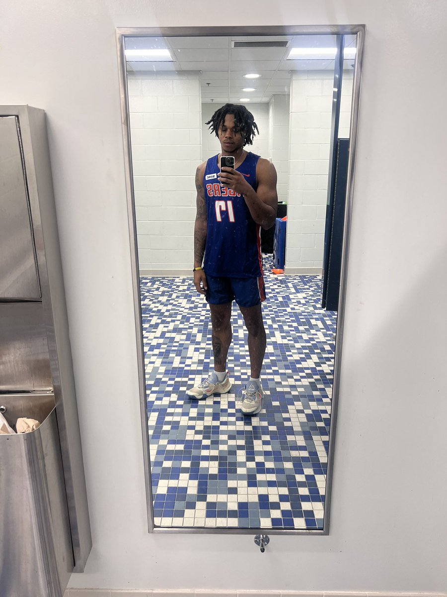 Marius “Spyda” Ellis🕷 tweet media