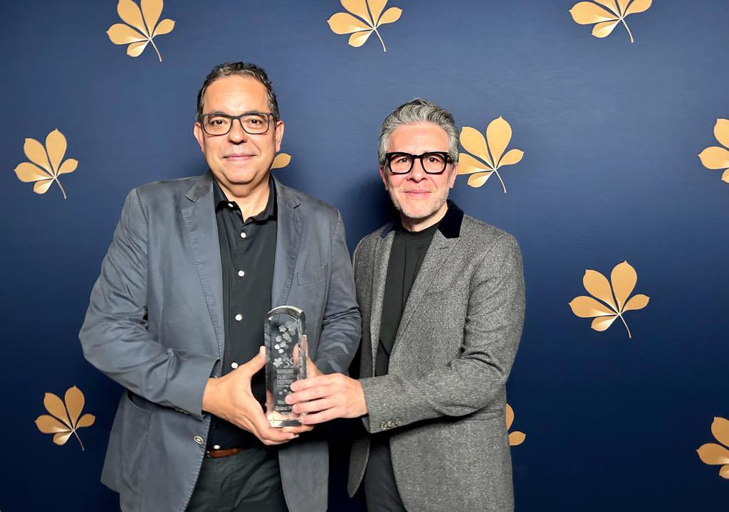 RondonGus's tweet photo. La película mexicana-venezolana, LA SOMBRA DEL CATIRE, dirigida por Jorge Hernández Aldana, producida por Paloma Negra, Chulavista y @rodolfocova de @genuinofilms gana el Premio a Mejor Pelicula en Festival de Varsovia 2023, en Polonia. 
¡¡¡Felicidades!! https://t.co/5YVd65aUqI