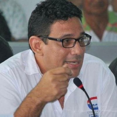 CristyRinconHar's tweet photo. LITERALMENTE EN LAS ELECCIONES ANTERIORES ESTE PERSONAJE @LEONELMARQUEZS TUMBÓ A LA SENADORA @Lilianabitarc Y AL SENADOR @AntonioJCorreaJ POBRE EXSENADOR @davidbarguil QBENGAÑADO HA VIVIDO CON #ELJUDAS D @LEONELMARQUEZS SERÁ Q LE CUMPLIRÁ A LA ESPELUCADA Y A #EZ DUDOLO Y MÁS NA’ https://t.co/twdtpklOxQ