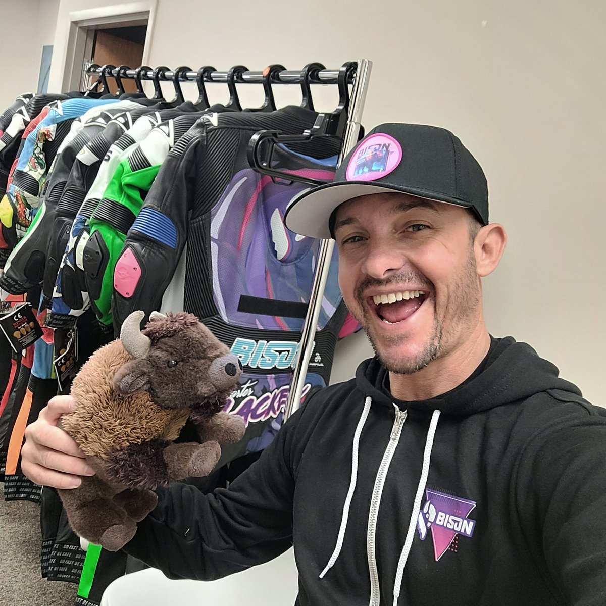 BisonTrack's tweet photo. Rob and Thor are excited for this cooler riding weather but most importantly, they're excited about our current special! Buy any long sleeve tee or hoodie at https://t.co/glk2zlhFtw and choose any hat for free! Enter code STAYWARM! https://t.co/ALxDIUV0j0 #whereintheworldisthor https://t.co/RBvbHkBYhr