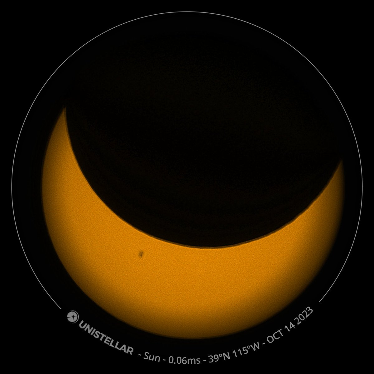 BrettTingley's tweet photo. Here it comes!

#SolarEclipse #SolarEclipse2023 #annul https://t.co/MGGyjpitty