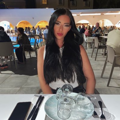 charjayne_x's tweet photo. #NewProfilePic https://t.co/92XbU9BVdn