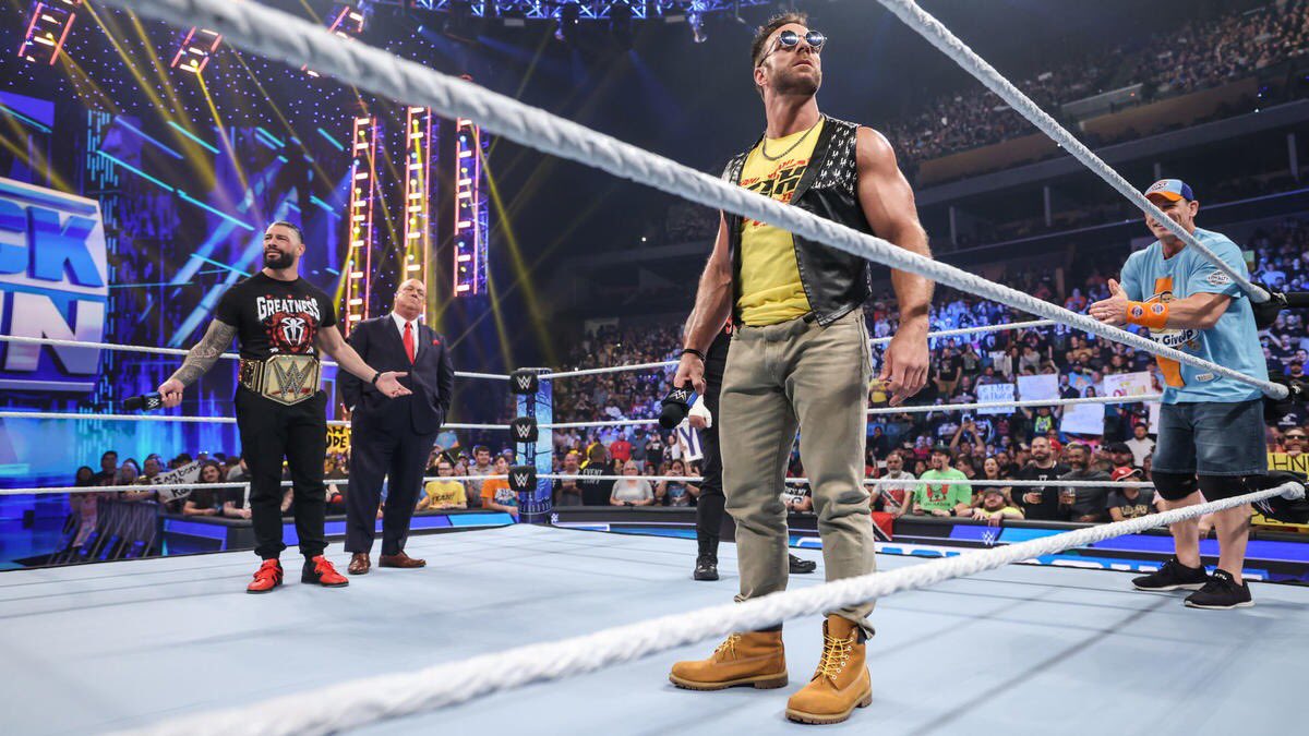RomanBestPhoto2's tweet photo. The Tribal Chief #RomabReigns returns to #SmackDown Photos via https://t.co/p30W255IT2
#WWE https://t.co/UYgxoFxMGv