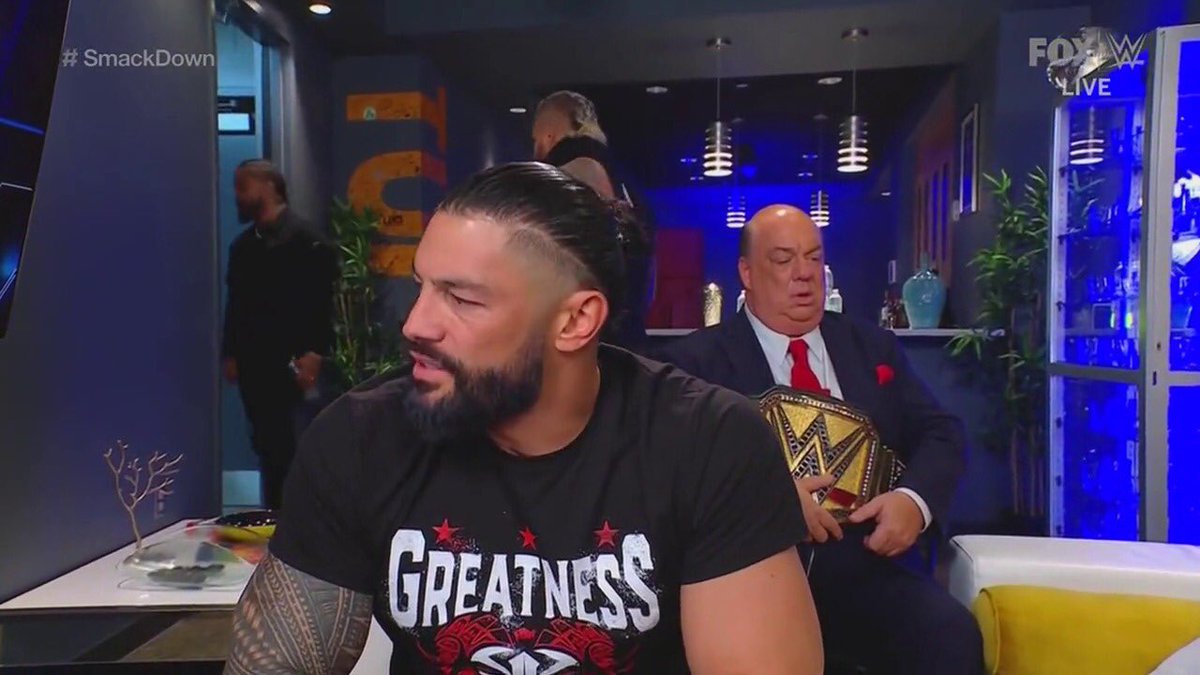 RomanBestPhoto2's tweet photo. The Tribal Chief #RomanReigns backstage segment Screencaps.
#Smackdown #WWE https://t.co/kRJMZrSApN