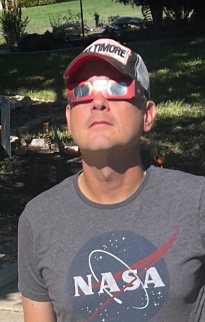 RRISD_TheBarrow's tweet photo. #Eclipse watching! https://t.co/t819NSczTj