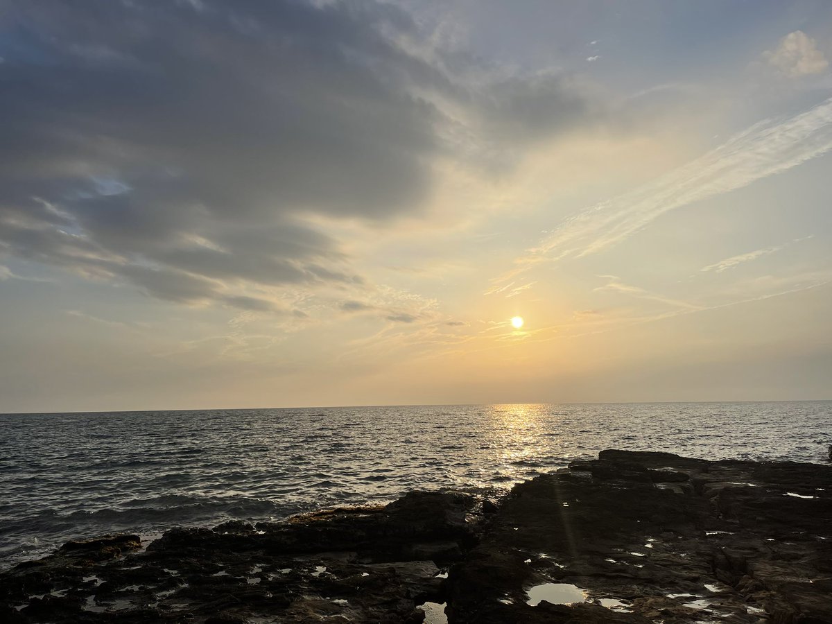 Fiorini2012's tweet photo. before sunset…… https://t.co/uLyXqFV3uE