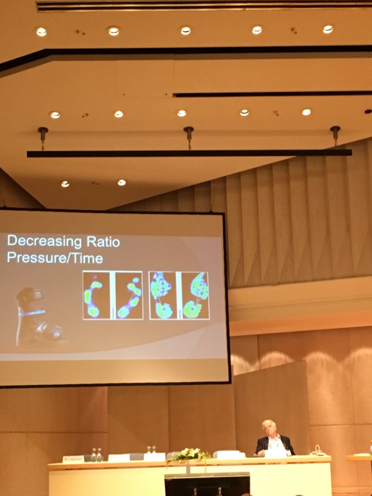 DGArmstrong's tweet image. 3 minute foot exam and offloading: here is your lecture #DFSG diabeticfootonline.com/2016/09/10/3-m…