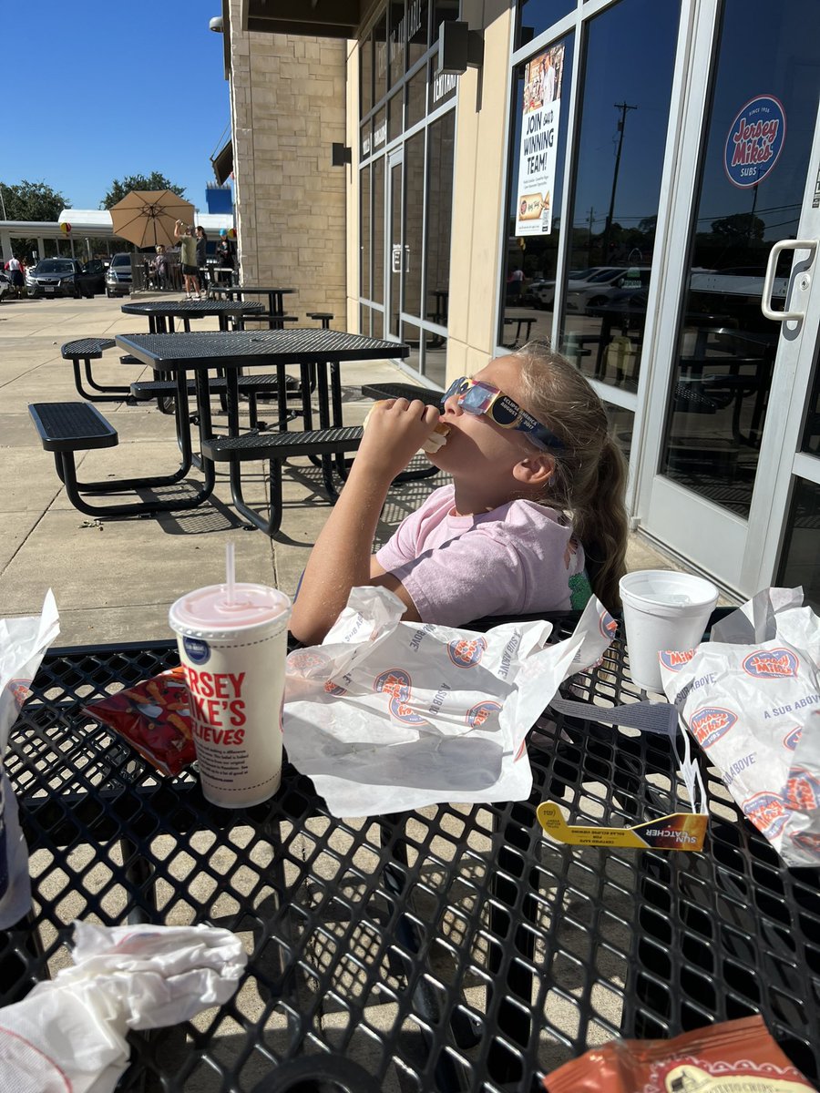 Brooke Schuster tweet media