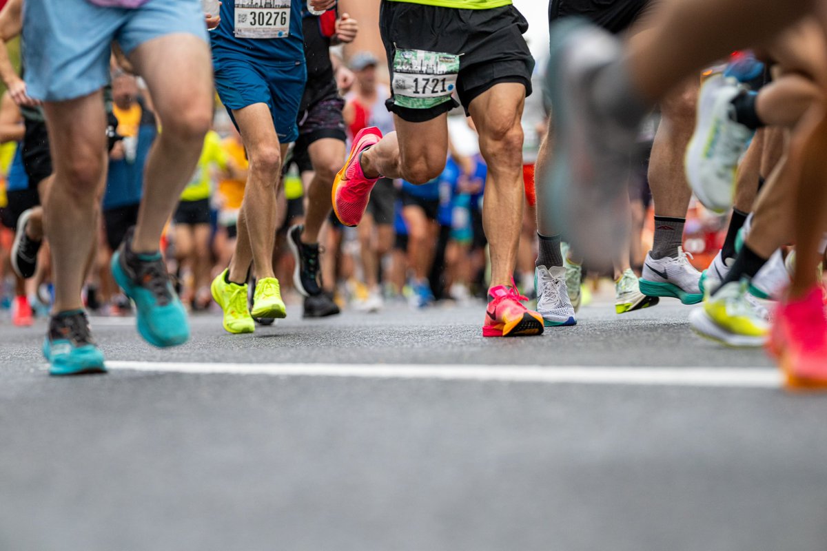 BaltimorePolice's tweet photo. The #BPD wants to ensure the safety and enjoyment of everyone attending the Baltimore Running Marathon. Together, we can make this festival a safe and enjoyable experience for everyone. Have a great run! #BaltimoreRunningFestival #SafetyFirst #RunBaltimore https://t.co/mkuBo4J2Zz