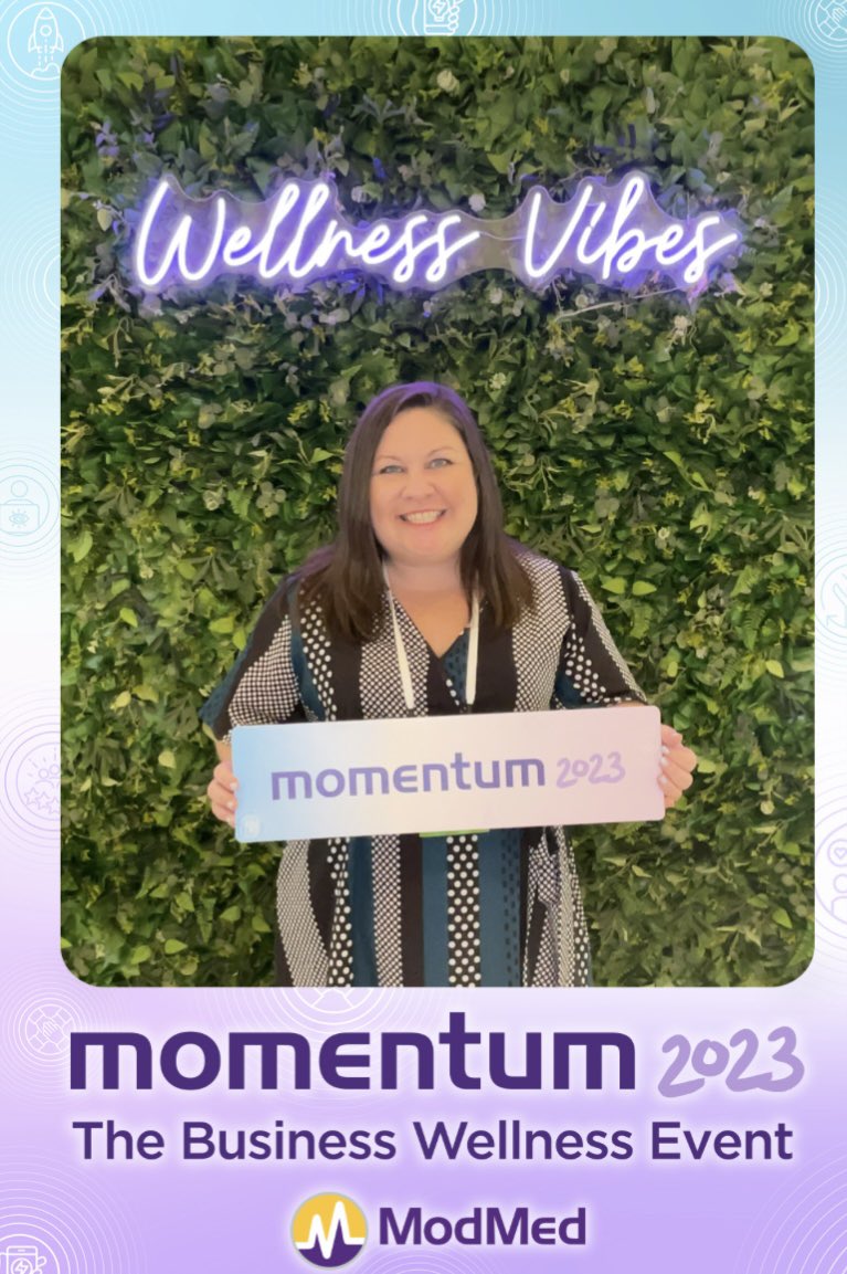 AmyStewartNP's tweet photo. Happy to be at Momentum as a panelist this year: Using tech to build efficiency! @modmed @CapDigestive #modmedlive https://t.co/QCxlaulVMB