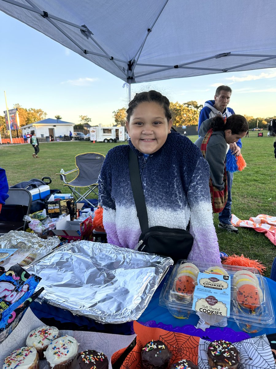 Teianna Thackurdeen tweet media