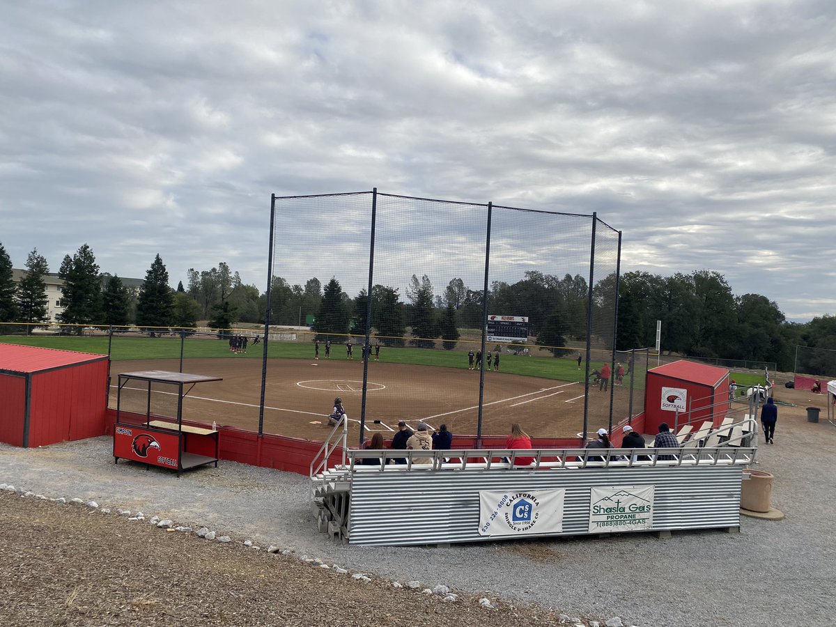 Here at Simpson University for a two game scrimmage. Game 1 Simpson Game 2 Lassen. ❤️🇺🇸🥎