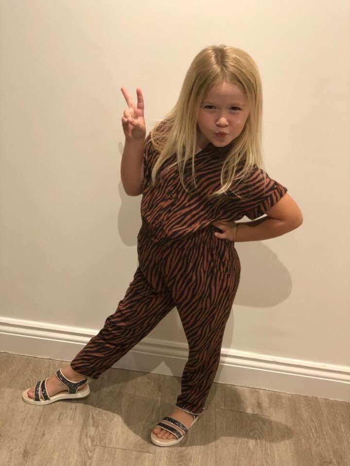 Happy 10th bday till the second born Farryn she’s one sweet ghirl xxxxxx