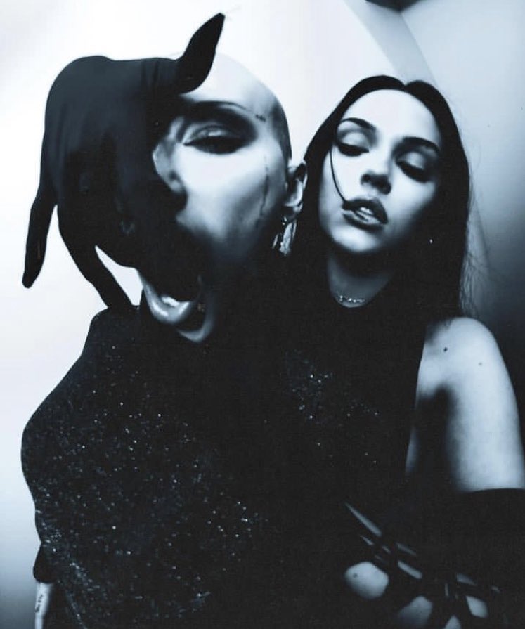 highonstelena's tweet photo. .@MaggieLindemann x @siiickbrain 🖤
>>> https://t.co/9d9OgKj65x <<<
#DEPRECATING https://t.co/w733WHly29