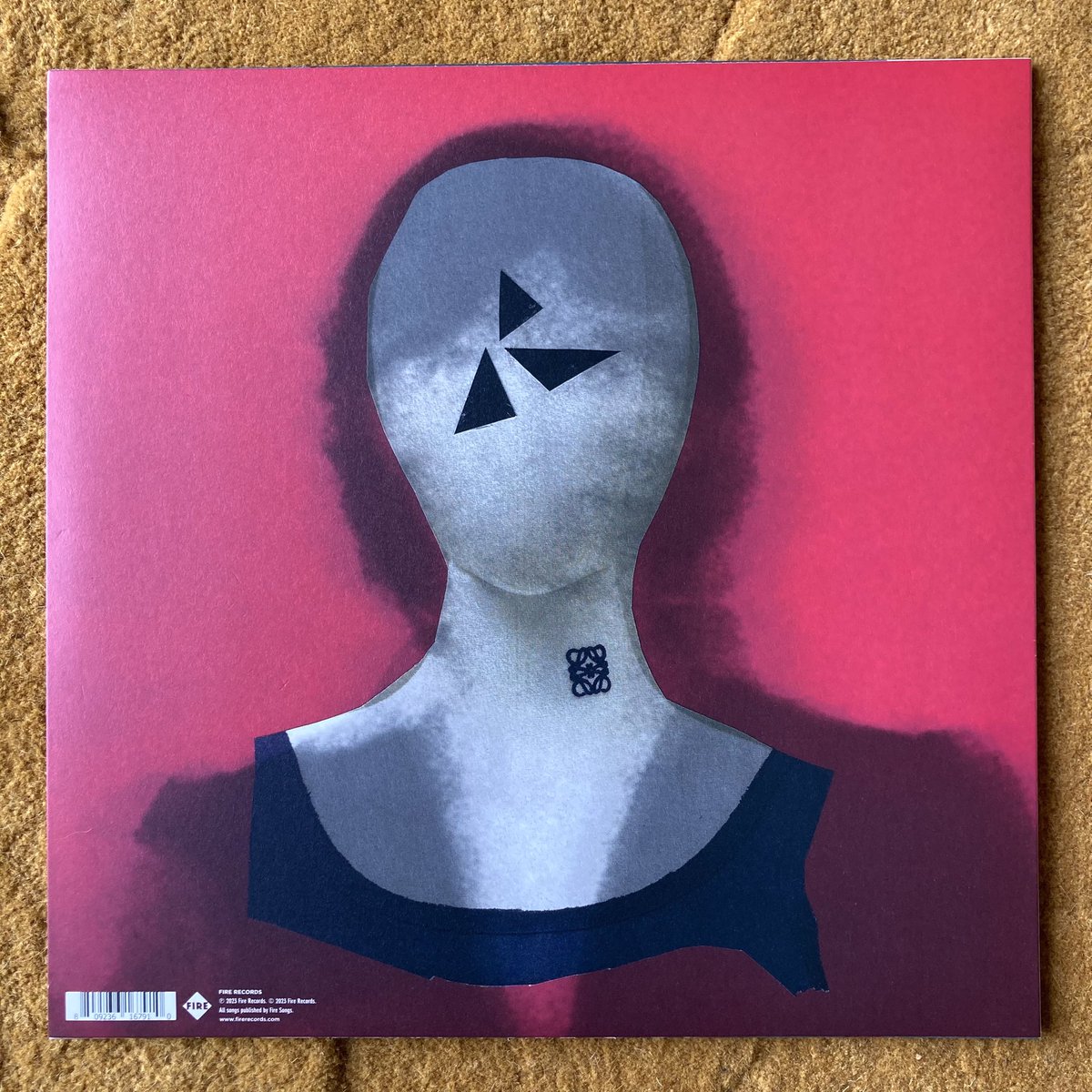 projectmoonbase's tweet photo. Vanishing Twin (@vanishing_twin) - Afternoon X https://t.co/JkOdJnBL7Q (@firerecordings) 🍭♾️🫧 #electronic #music #hypnotic #sound #juncture #minimalism #kosmische #postpunk #dreamladen #psychedelic #pop #BandcampFriday https://t.co/ZkOFkaLRo1
