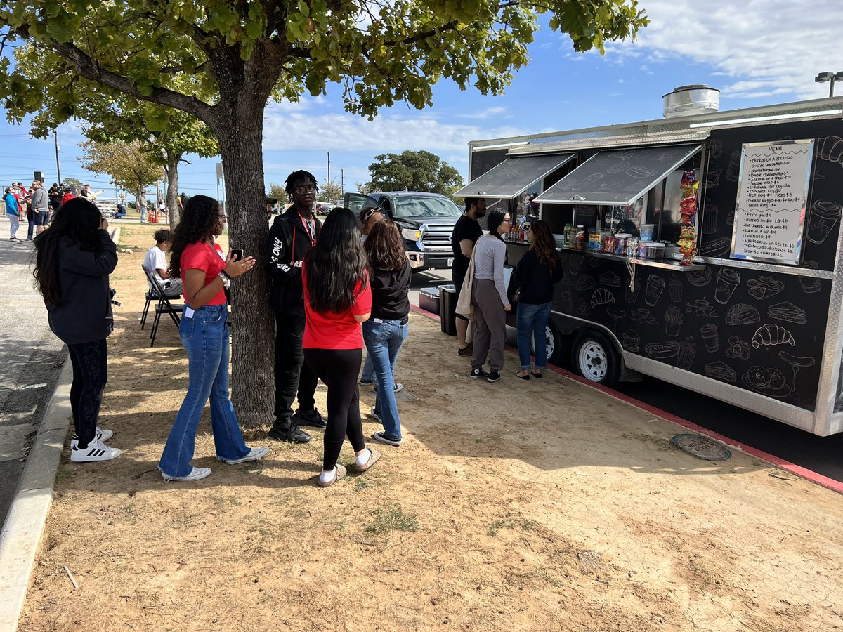 Michael Lopez tweet media