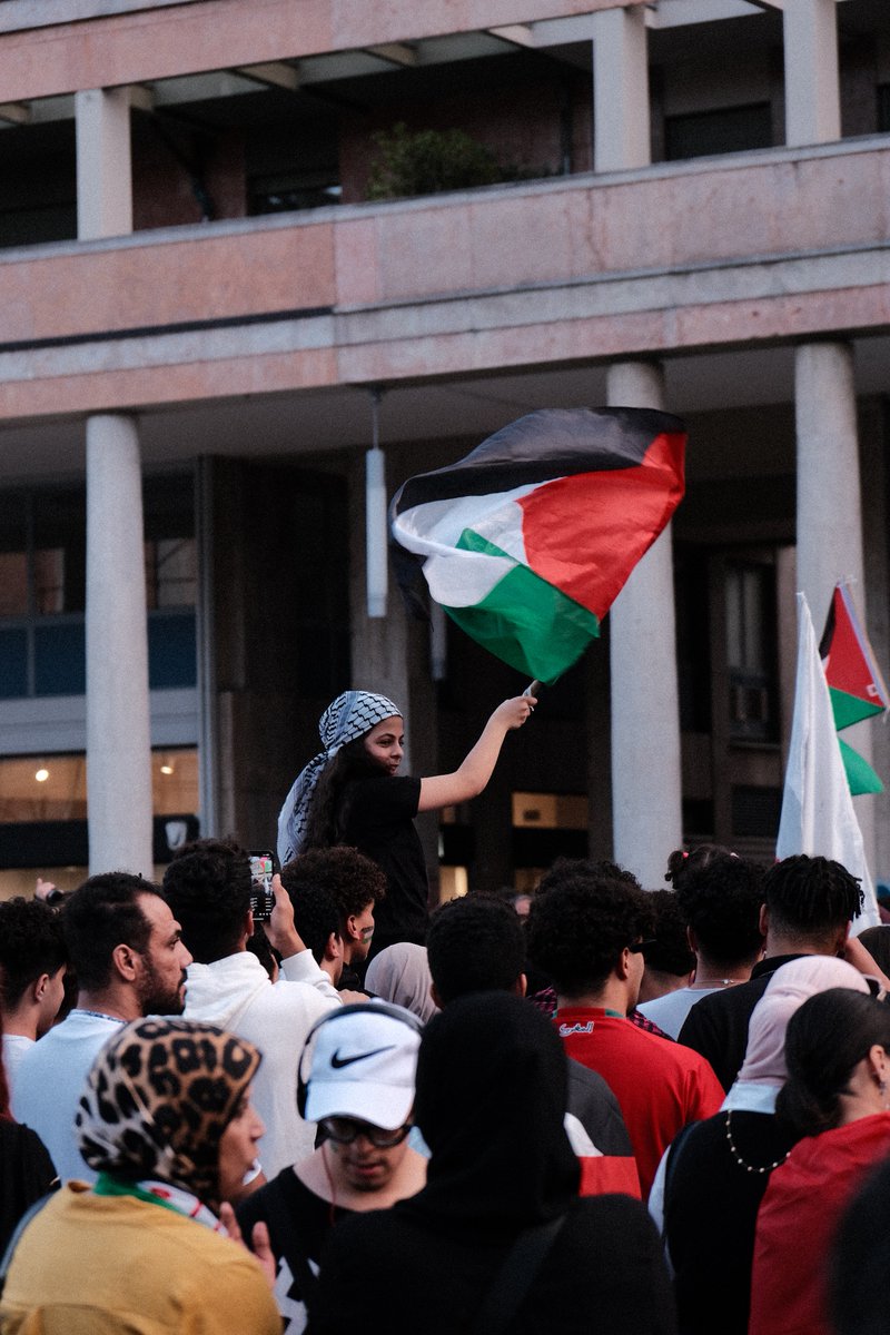 DonTheDonut's tweet photo. A support rally for Palestine in Reggio Emilia, Italy. https://t.co/5G9n2rFrQO