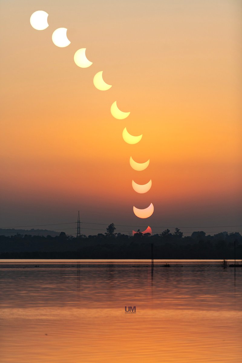 Ring of Fire Solar eclipse is crossing the U.S. now.

Sad it wont be visible in Pakistan :-(

Throw back to the most amazing Solar eclipse (after ring of fire :-P) i saw in Oct 2022 in Pakistan.

#solareclipse #Eclipse #sun #sunset #pakistan #lake #dusk #beautiful #Eclipse2023