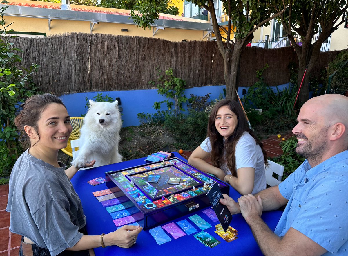 worldofwomenxyz's tweet image. This could be you on a Sunday morning... but Monopoly hasn’t launched yet.
See you this Tuesday at 12pm ET to make your dream come true and... gm gm! ☀️