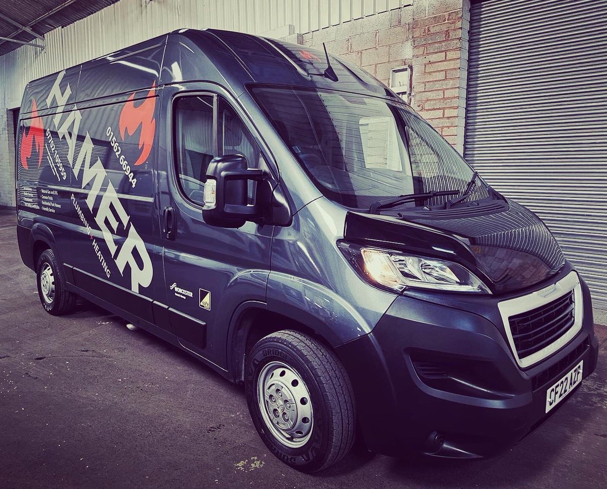 TwistedgiftedPR's tweet photo. How cool - straight out the workshop 🔥 #twistedgifted #designer 

@taylorwraps 

#vanlivery #vehiclelivery #graphics #vehiclegraphics #vinylgraphics #vangraphics #design #wrapping #photoshop #adobe #illustrator #vectorgraphics #creative #digitalprinting #livery #fleetbranding https://t.co/rlZgMbZtSP