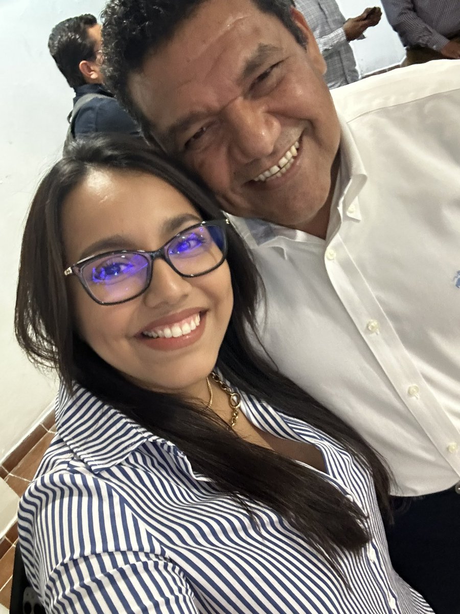 SheilaCadena's tweet photo. Las mujeres en Centro, #SomosMAYoría. 💜 https://t.co/Bgg2hpLdfp