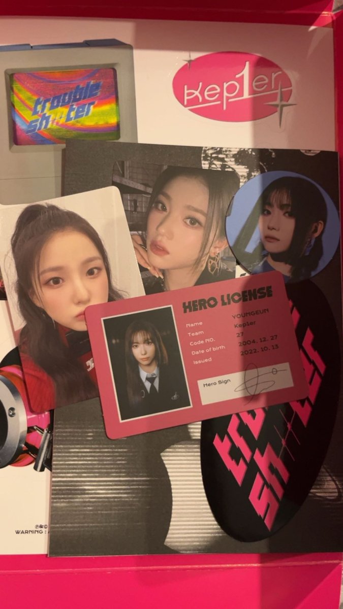 found troubleshooter in my local hmv and LOOK AT MY PULLS!!! i got so lucky 🥲🥲🥲