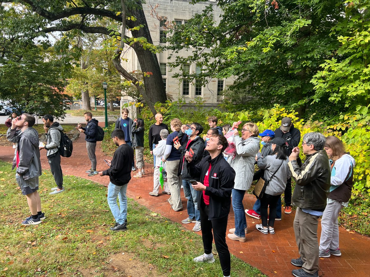 iuastro's tweet photo. We've got a nice crowd of people enjoying the eclipse here at Kirkwood! #IUBEclipse https://t.co/mqCRtSB1YT