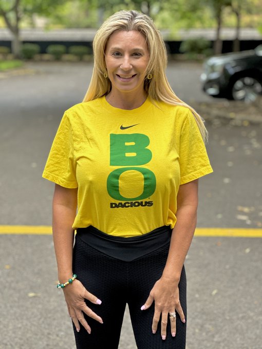 Biggest rivalry on the west coast and I need Bo to be Dacious today like my Tiddies 👀🙌🏻 Go Ducks 🦆 https://t<a href="/tag/goducks"class="tags"><span>#goducks</span></a>