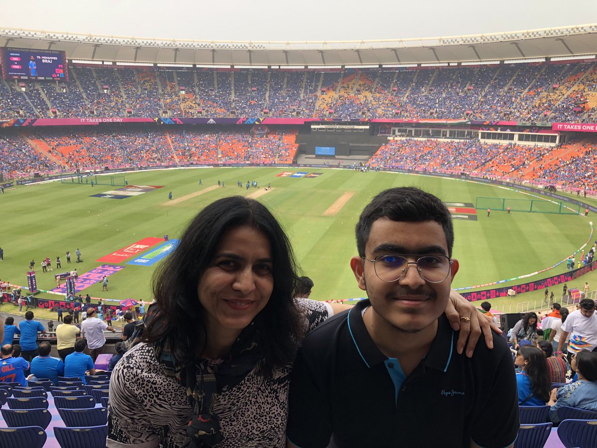 rmanjhu's tweet photo. India vs Pak
ODI @Ahmedabad
CWC 2023 

Memorable!!! https://t.co/vEAfxsonhU