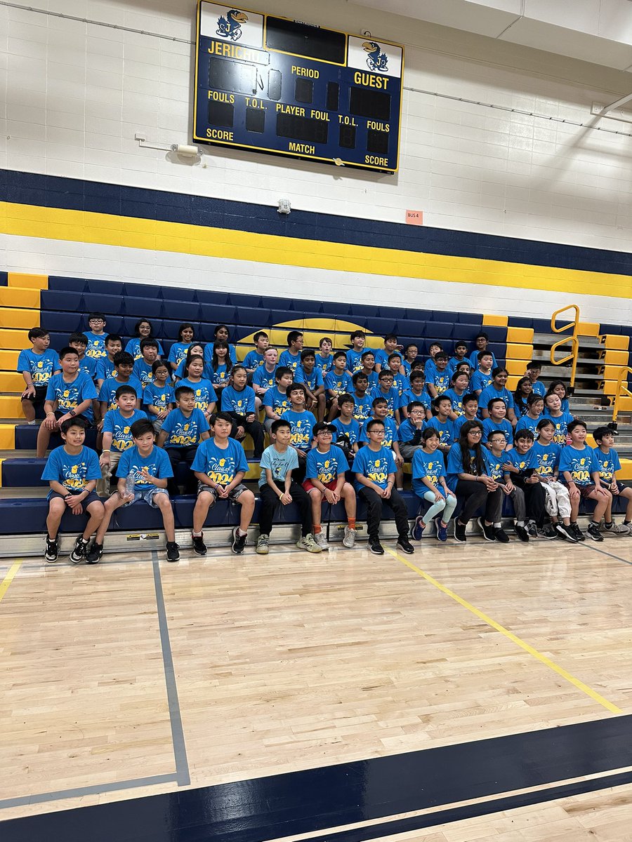 MrsCovasClass's tweet photo. 5th Grade Sports Night was a success! It was so nice sees all the laughs and smiles as we played along in their favorite PE games. @PTAJackson @sledge_samantha @MsCelicsClass @A_RiveraNY https://t.co/9AaSQP6Xyj